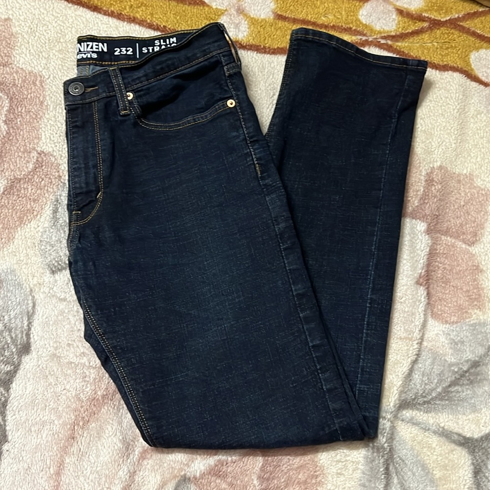Dark Blue Levi’s Jeans